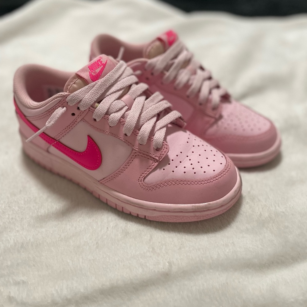 Bike low dunks triple pink
